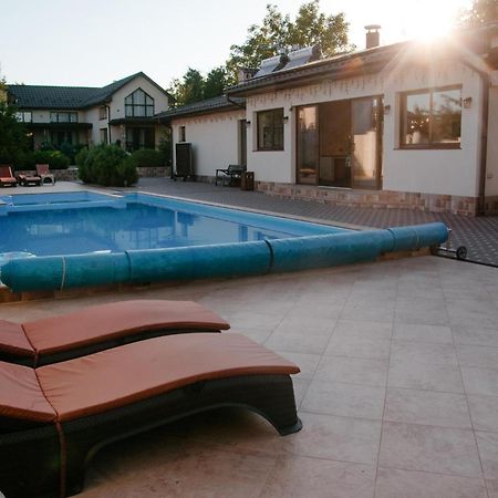 Oasis Family Apartments Sanzhiyka Exterior foto